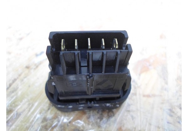 Кнопка центрального замка Renault Logan, Sandero, Duster, 8200870250, 2005-2014 р