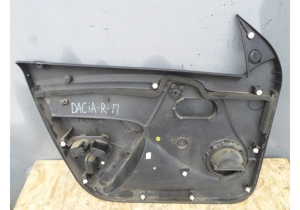 Обшивка дверки передньої правої Renault Sandero, Logan, 8200735001, 2005-2014 г