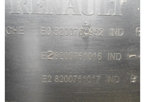 Обшивка дверки задньої лівої Renault Sandero, Logan, 8200761952, 2005-2014 г