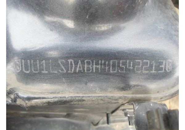 ліва сторона кузова Renault Logan 2008 р