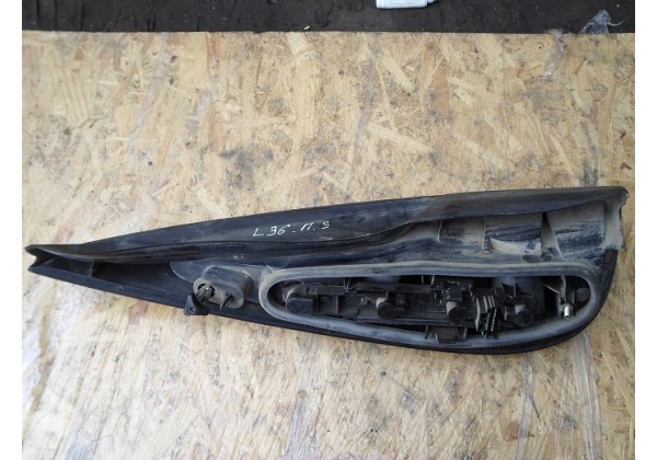 ліхтар задній правий Renault Laguna, 7701040957, універсал