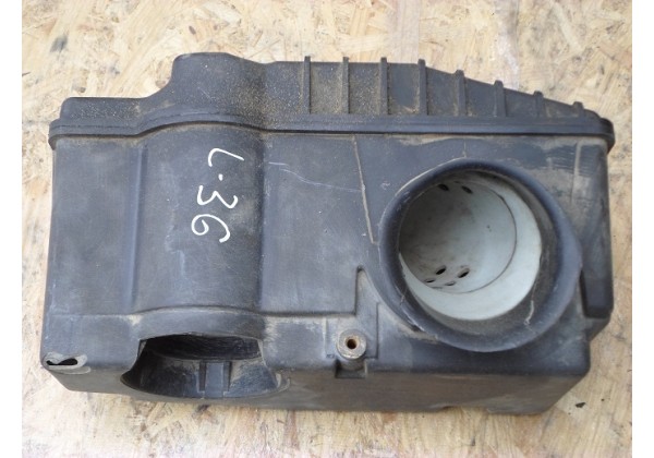 корпус повітряного фільтра Renault Laguna 1.8, 7700104866, 7700105274, 7700105057