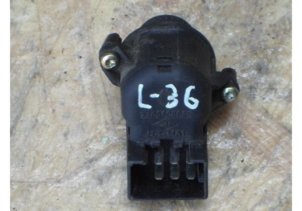 Кнопка регулювання дзеркал Renault Laguna Nevada, 7700808035