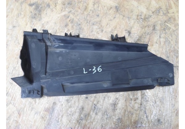 Щиток повітрозабірника Renault Laguna, 7700843100