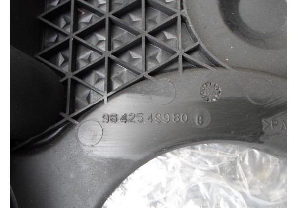 кожух ремня ГРМ Peugeot 307,407,Expert,Jumpy,C4,C5,2.0 hdi,9642549980