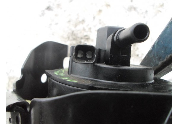 корпус паливного фільтру Peugeot , Citroen 2.0 hdi, 9645928180