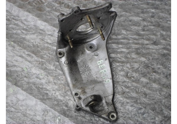кронштейн паливного насосу Peugeot, Citroen 1.9 d, 9625176310