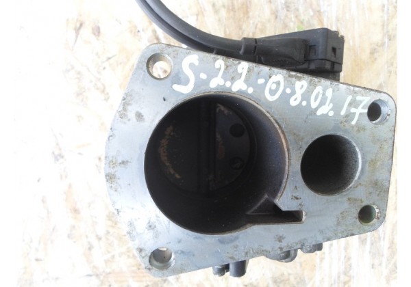дросельна заслінка Renault Safrane 2.2