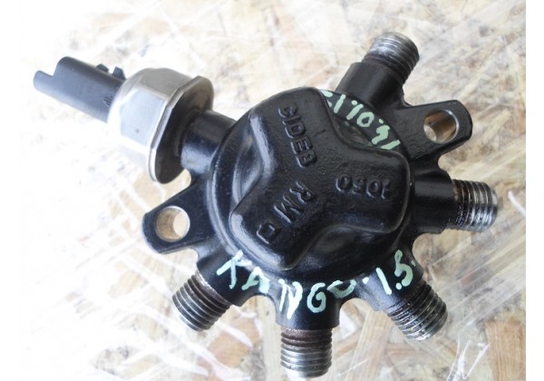 Рампа форсунок  DELPHI R9144Z010C/D, Сценік 2, Меган 2, Кенго, Кліо 2, 8200057232, 8200584032