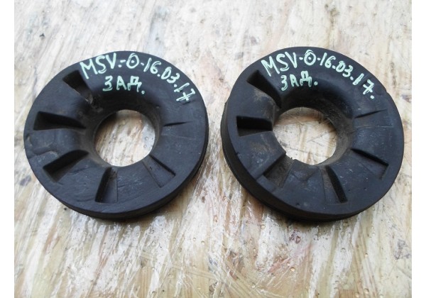Опора задньої пружини верхня Renault Logan MSV, Duster, Sandero, 8200257863
