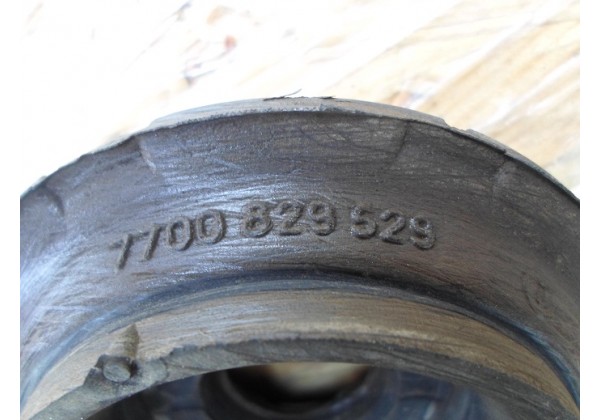 опора амортизатора переднього Renault Clio II, Twingo II, Kangoo, Logan, 7700829529