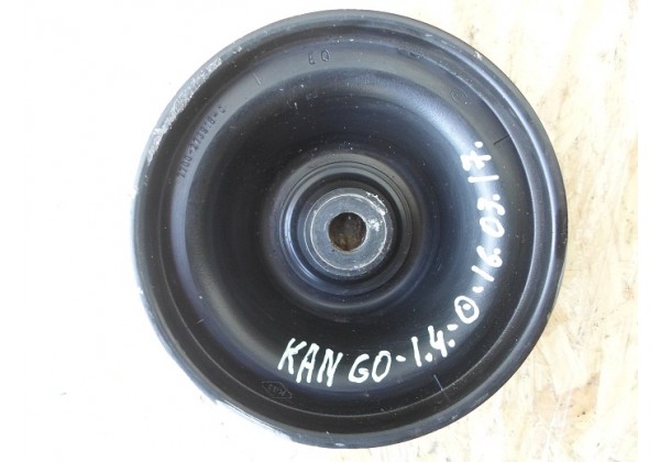 шків коленвалу Renault Clio II,III,Symbol II,Logan,Kangoo,Megane,Duster,Sandero, II,Laguna,II,Scenic,Modus,1.4,1.6, 7700273916