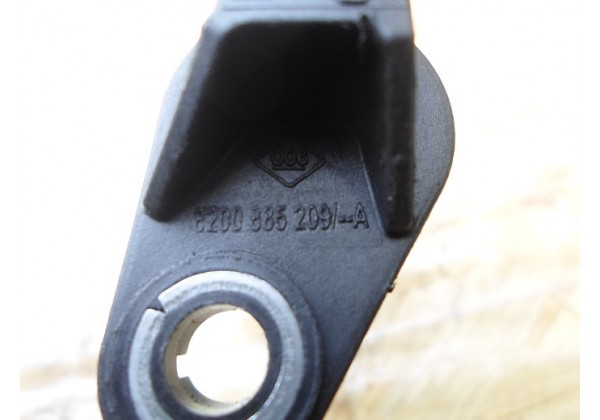 Датчик положення колінвалу Renault 1.5 DCi, 1.6 DCi, 1.9 DCi, 3.0 DCi, 8200885209