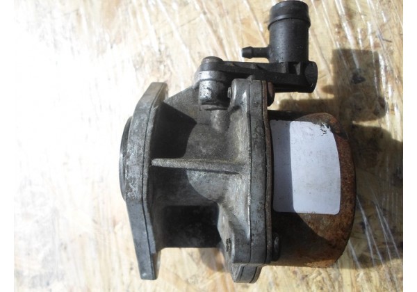 вакуумний насос Renault Trafic II, Megane II, Scenic II, Laguna II, Master II, Espace IV 1.9 dci