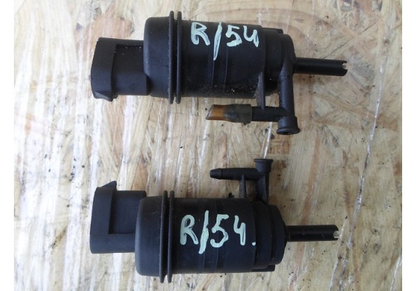 Насос омивача Renault 19, Clio, Kangoo, Master, Megane, Scenic, Safrane, Trafic ,7700802336