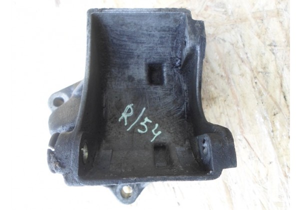 Кронштейн насоса гідропідсилювача Renault 19 1.9 d, 7700867747