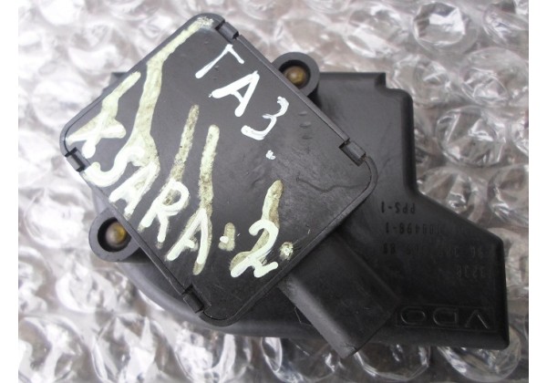 потенціометр газа Peugeot 406,Partner,306,806,Citroen Xsara II,Xantia,C5,Berlingo,2.0hdi,9632506980