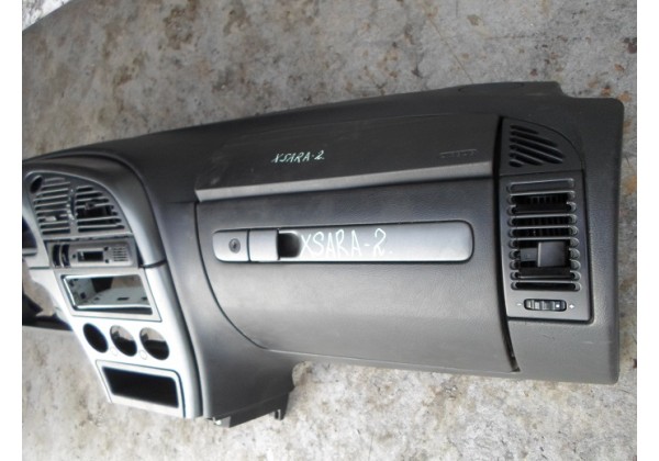 центральна панель,консоль Xsara II,2.0 hdi