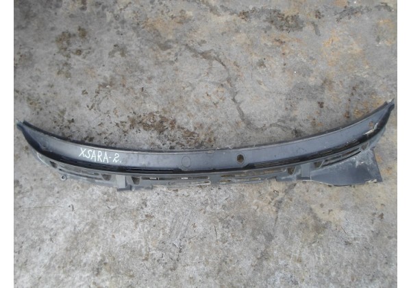 водостік лобового скла Xsara II,2.0 hdi,9622069080