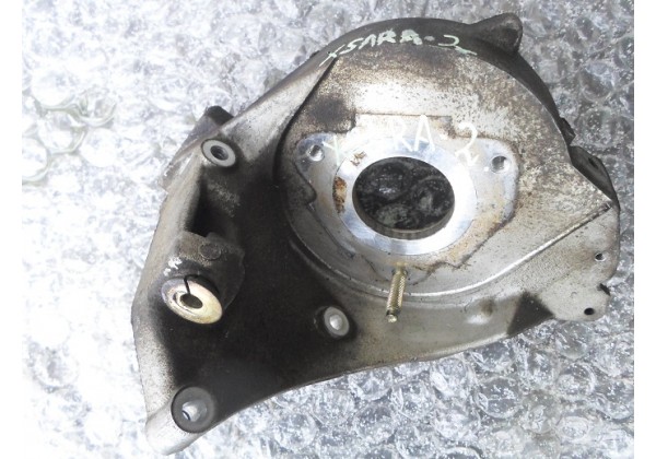 кронштейн паливного насосу Xsara, Partner, 206, 306, Berlingo, 406, Scudo, Xantia, Xsara Picasso,  2.0 hdi, 9634783980