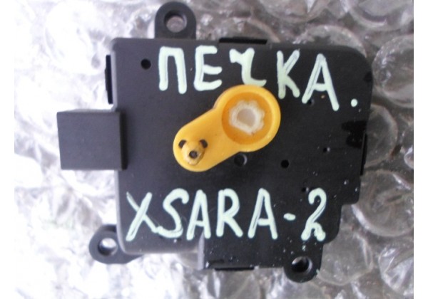 моторчик пічки,сервопривід Xsara II,2.0 hdi,12 V,9635778680