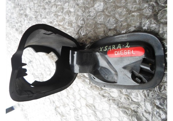 лючок баку Xsara II,2.0 hdi,9622086880