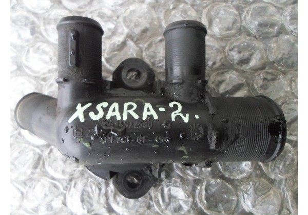 Корпус термостата Peugeot,Citroen,Xantia,Xsara 2,306,Expert,Jumpy,Scudo,806,Ulysse Evasion,Partner,Berlingo,2.0 hdi,9634372580