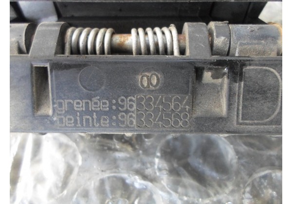 ручка зовнішня,права передня Xsara II,2.0 hdi,96334564