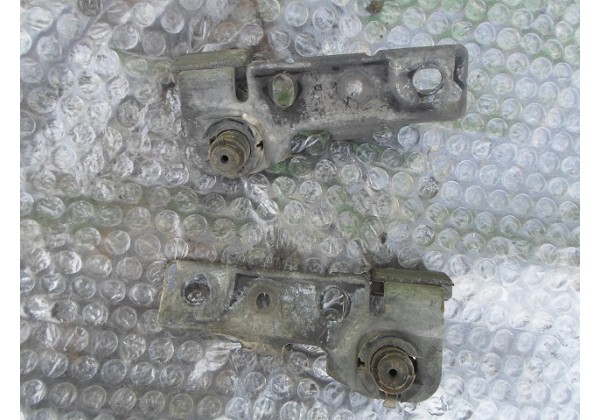 петля капота права Renault Kangoo 1.5dci,8200153190