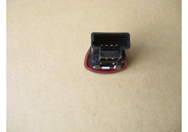 Кнопка аварійки Renault Symbol, Clio II, Kangoo, 8200442723