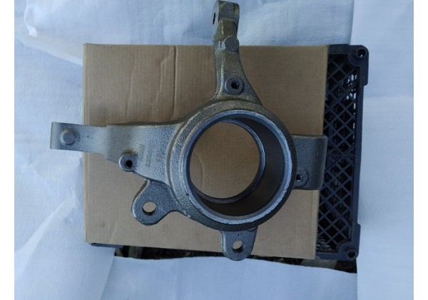 Цапфа, кулак поворотний передній лівий, без АБС Renault Logan, Sandero, 6001548864, 6001548236, 6001547694