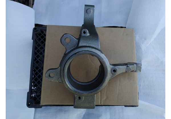 Цапфа, кулак поворотний передній лівий, без АБС Renault Logan, Sandero, 6001548864, 6001548236, 6001547694