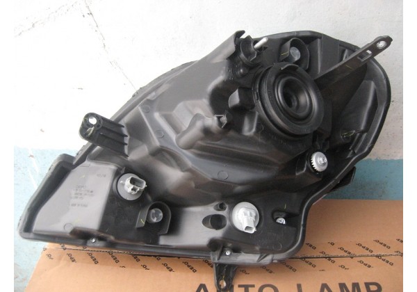 Фара права Renault Kangoo II, 2008-2012, 7701068178 *