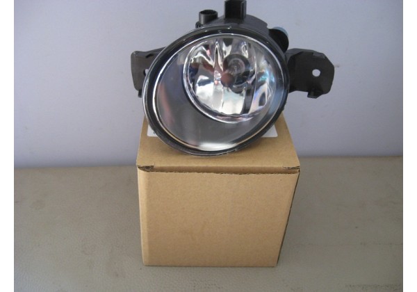 Протитуманна фара права Renault Clio II, III, Espace IV, Koleos, Laguna II, III, Master III, Modus, Grand Modus, Vel Satis, 820030102, 8200002470*