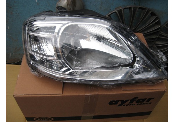 Фара права Renault Logan, Logan MCV, 09-13, 8200744754