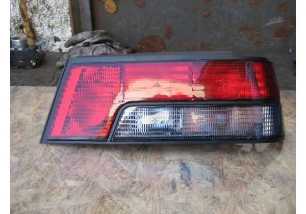 Ліхтар задній правий Peugeot 405, '87 -92, седан, 635163, з тримачем лампи