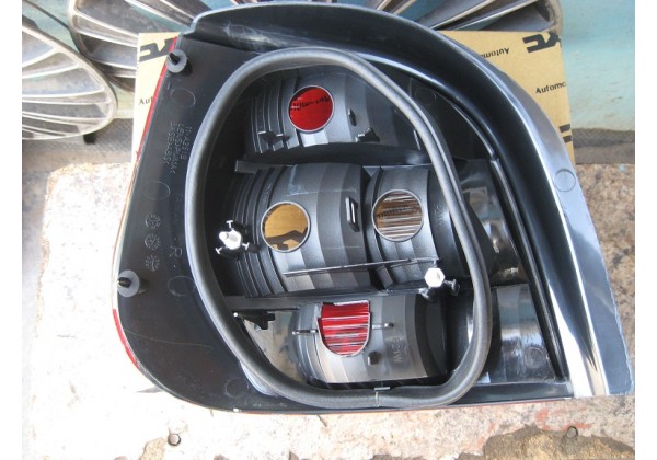 Ліхтар задній правий Renault Scenic, Megane Scenic, 99-03, 7700428055