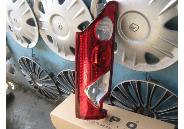 Ліхтар задній правий, 2 дверки Renault Kangoo II, 8200419952 *