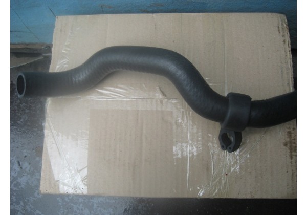 Патрубок радіатора верхній Renault Clio II, Kangoo 1.9 d, 7700414205 , 7700834894