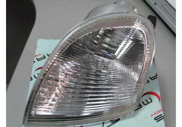 Показчик повороту передній правий Peugeot Partner, Citroen Berlingo, 1996-2002 р*