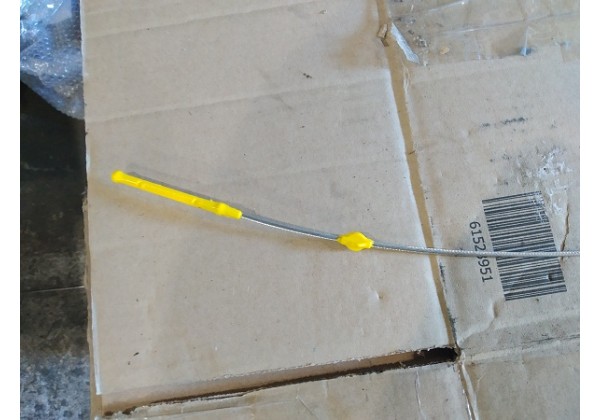 Щуп, покажчик рівня мастила Renault Megane III, IV, Clio III, IV, Scenic III, IV, Kangoo II, III, Logan II, Duster, Laguna III 1.5 dci, EVRO 5, 545mm, 8200722806, 8200423392, 111400116R, 8200722794 *