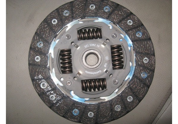 зчеплення, комплект зчеплення Renault Kangoo, Kangoo II, Clio II, Clio III, Clio IV, Scenic II, Scenic III, Duster, Sandero, Megane II, Megane III, Modus, Logan, Lodgy, Dokker 1.5 dci