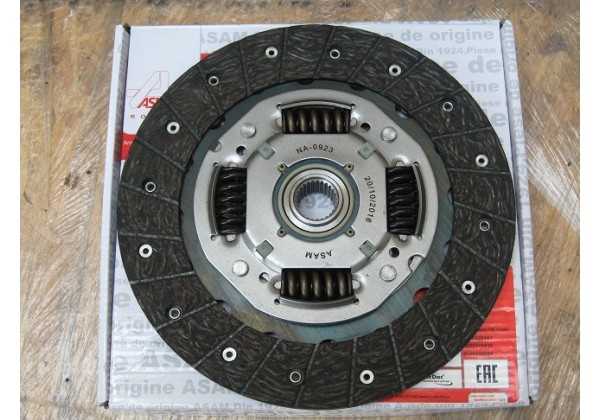 Диск зчеплення Renault 1.5 dci, 8200335084, 8200228341, 8200509419, 215 мм, Euro 3 