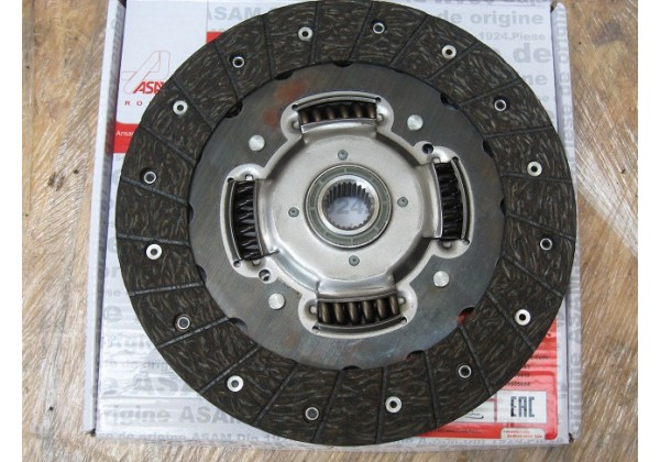 Диск зчеплення Renault 1.5 dci, 8200335084, 8200228341, 8200509419, 215 мм, Euro 3 