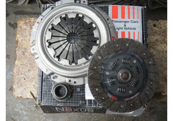 Комплект зчеплення Renault Clio II, Kangoo, Megane, Megane Scenic, Sandero, Logan, Laguna II 1.4, 1.6, 7701468831, 7701470987, 302052223R, 6001548020, 7711134823, RNK2017