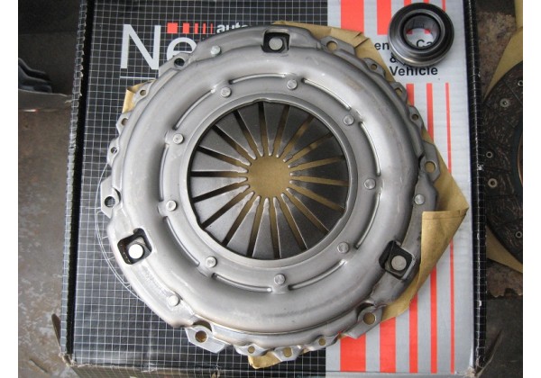 Комплект зчеплення Peugeot, Citroen 1.8, 2.0 16V, 1.4 hdi, 2.0 hdi, 9464207180, 2050K5, 2050N1