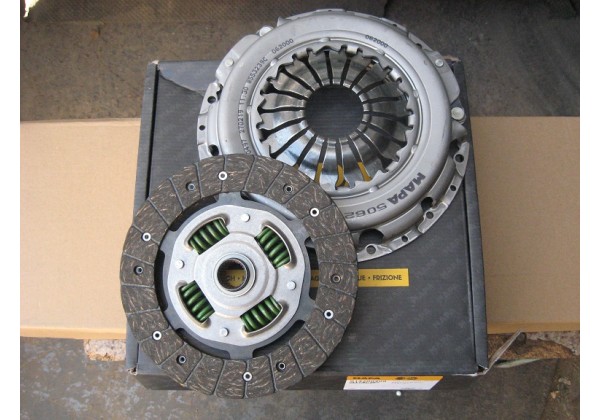 Комплект зчеплення Renault 1.4, 1.6 16V, 7701475246, 8200327497, 8200263297