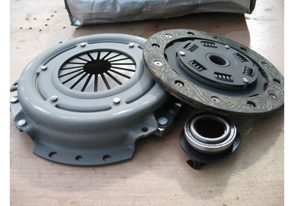 Комплект зчеплення Renault Clio, II, Megane, II, Kangoo, Logan, Twingo, Sandero 1.2, 1.4,  7701134828, 180X26