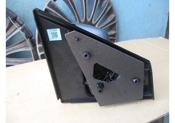 Дзеркало ліве електричне Renault Clio III, 09-13, 7701071872