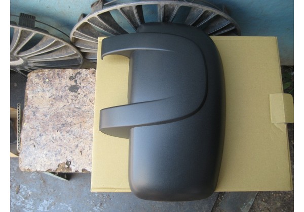 Кришка дзеркала бокового права Renault Master II, 03-10, 7700354143